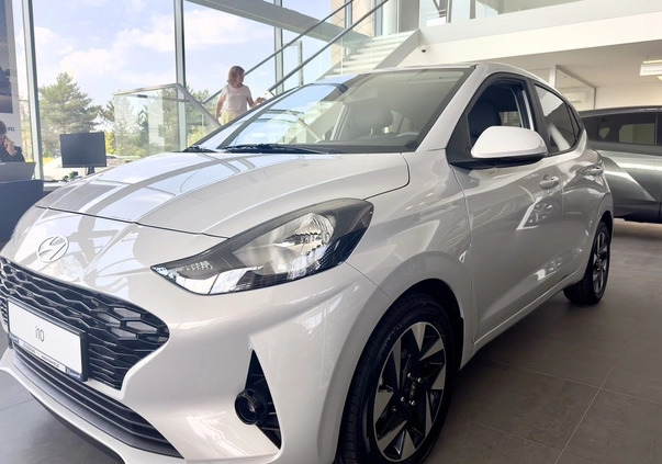 Hyundai i10 cena 68500 przebieg: 5, rok produkcji 2023 z Piechowice małe 137